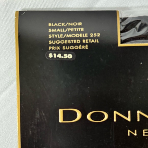 Donna Karan Hosiery Pantyhose Bundle small petite in chocolate, navy, and black - Picture 3 of 8